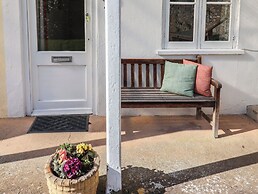 4 Lymbrook Cottages
