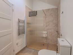 The Lodge at Redlands