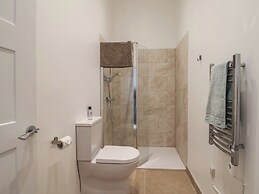 The Lodge at Redlands