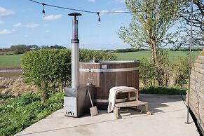 Glamping Pod 1 Comfort