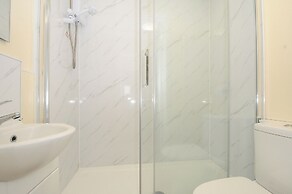 Chalet 32 at Landscove Holiday Park