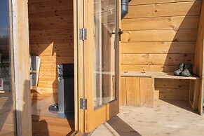 Glamping Pod 2 Presence