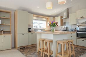 Lodge 15 at Landscove Holiday Park