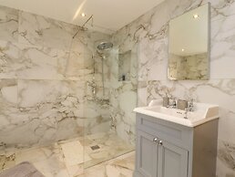 Meadow Top Farm Barn