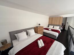 Apartments near metro Křižíkova