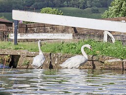 Waters Edge Lock View