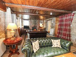 Upper Calffield Farmhouse