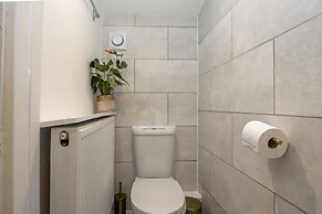 Duck Tavern Annexe