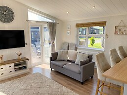 Lodge 18 - The Pines