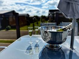 Lodge 18 - The Pines