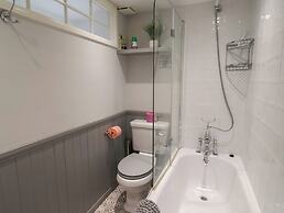 Old Ropemakers Cottage