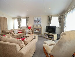 21 Norman Drive Lodge