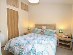 21 Norman Drive Lodge