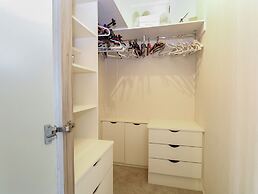 21 Norman Drive Lodge