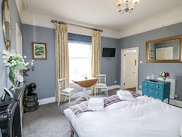 Deeley House