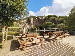 Tickeydoo, Tor Down Quarry