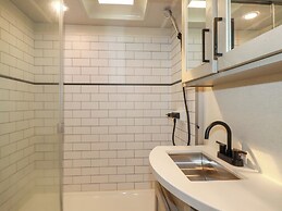 Tickeydoo, Tor Down Quarry