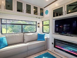 Tickeydoo, Tor Down Quarry