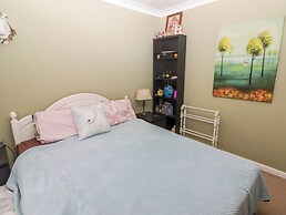 44 Honeyborough Road