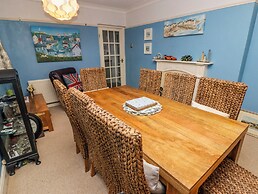 44 Honeyborough Road