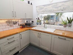 44 Honeyborough Road