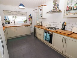 44 Honeyborough Road