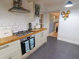 44 Honeyborough Road