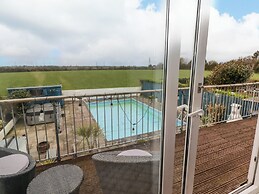 44 Honeyborough Road