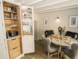 Cotstone Cottage