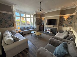 Avalon Lodge