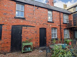 The Courtyard Cottage