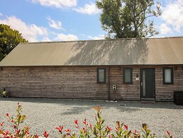 Stiper View Barn 1