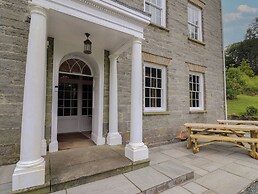 Llwynderw Hall