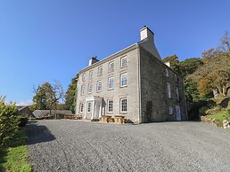 Llwynderw Hall