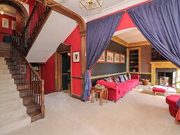 Llwynderw Hall
