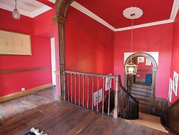 Llwynderw Hall