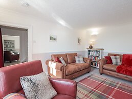 Fuchsia Cottage