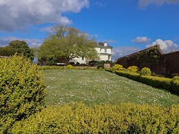 Buckland House and Annex