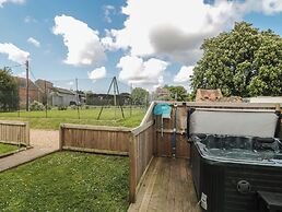 Buckland House and Annex