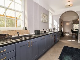 Buckland House and Annex