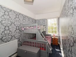 Buckland House and Annex