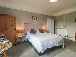 Buckland House and Annex