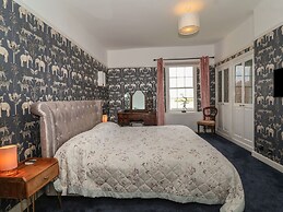 Buckland House and Annex