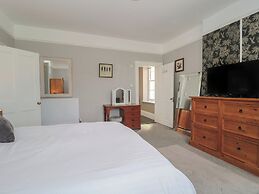 Buckland House and Annex