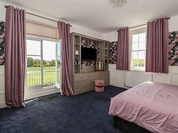 Buckland House and Annex