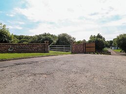 Swan Lodge