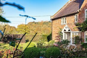 Wheelwrights Cottage