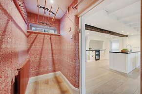 Wheelwrights Cottage