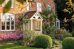 Wheelwrights Cottage