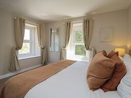 Serenity House, The Retreat